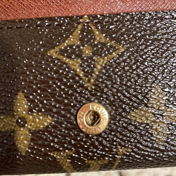 Louis Vuitton Mono Key Holder unisex - Picture 8 of 11